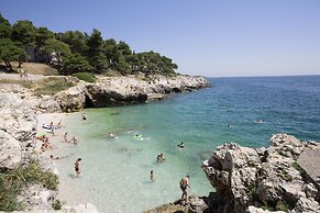 Arena Verudela Beach Apartments