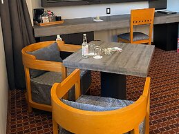 Suites Inn La Muralla Metepec