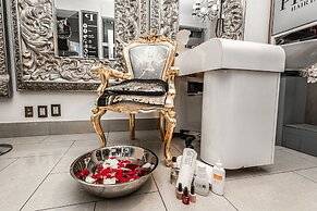 Suites Inn La Muralla Metepec