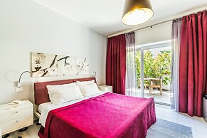 Hibiscus Hotel Residence