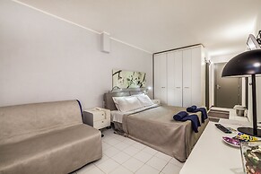 Hibiscus Hotel Residence