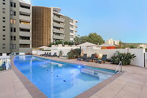 Ambience on Burleigh Beach