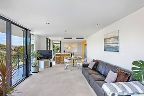 Ambience on Burleigh Beach