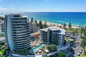 Ambience on Burleigh Beach