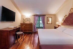 Boutique Hotel Villa Sostaga