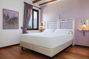 Boutique Hotel Villa Sostaga