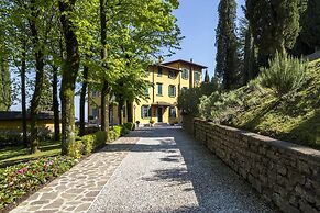 Boutique Hotel Villa Sostaga