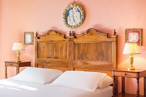 Boutique Hotel Villa Sostaga