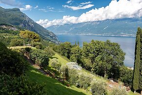 Boutique Hotel Villa Sostaga