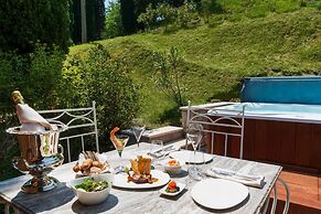 Boutique Hotel Villa Sostaga