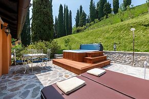 Boutique Hotel Villa Sostaga