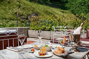 Boutique Hotel Villa Sostaga