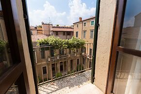 Escalus Luxury Suites Verona