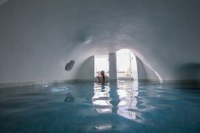 Art Maisons Oia Castle