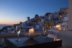 Art Maisons Oia Castle