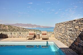 Daios Cove