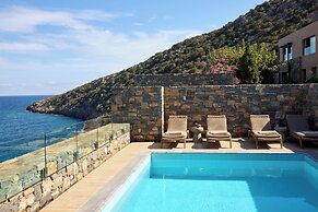 Daios Cove