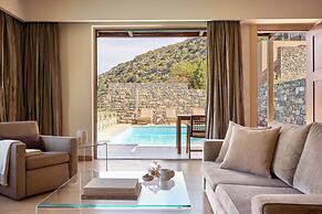 Daios Cove