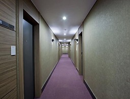 Central Tourist Hotel