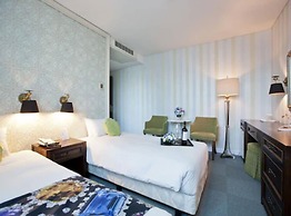 Central Tourist Hotel