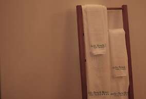 Castello Beach Hotel