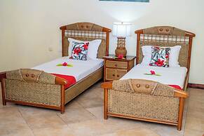 Castello Beach Hotel