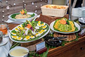 Castello Beach Hotel