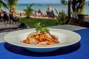 Castello Beach Hotel