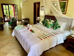 Castello Beach Hotel