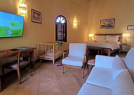 Castello Beach Hotel