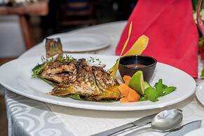 Castello Beach Hotel