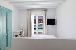 Arte & Mare Elia Luxury Suites & Idolio Vllas
