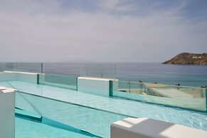 Arte & Mare Elia Luxury Suites & Idolio Vllas