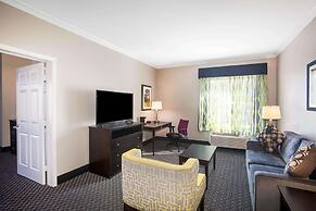 La Quinta Inn & Suites by Wyndham Columbus TX