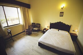 Paradise Isle Beach Resort