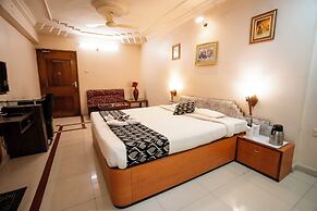 Hotel Grand Arjun