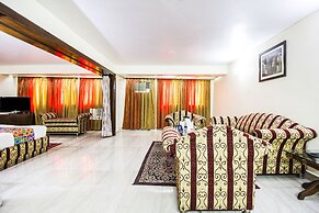 FabHotel Mayfair Inn