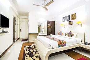 FabHotel Mayfair Inn