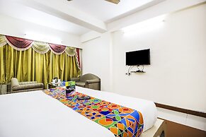 FabHotel Mayfair Inn