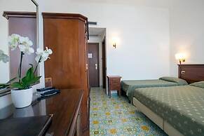 La Panoramica Hotel