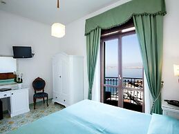 La Panoramica Hotel