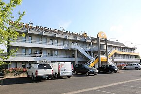 Première Classe Tours Sud - Chambray-lès-Tours