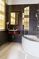 Holland House Residence Old Town