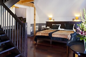 Holland House Residence Old Town