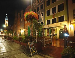 Holland House Residence Old Town