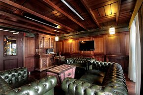 Holland House Residence Old Town