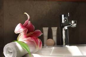 Holland House Residence Old Town