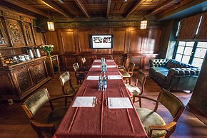 Holland House Residence Old Town