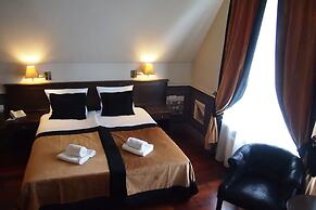 Holland House Residence Old Town