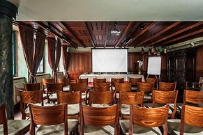 Holland House Residence Old Town